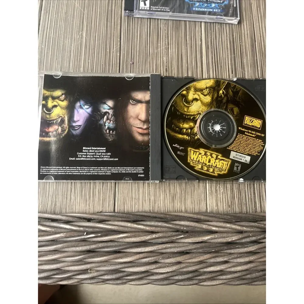 Warcraft III Battle Chest, Reign Of Chaos, Frozen Expansion (PC CD-ROM, 2003)